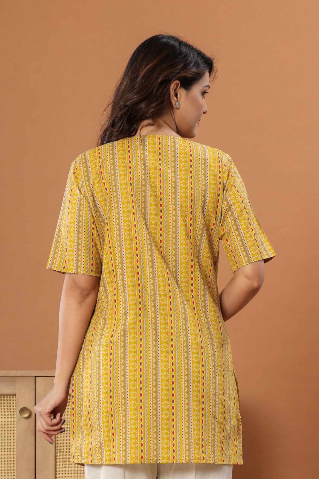 2036-yellow-dot-kurti-1.jpg
