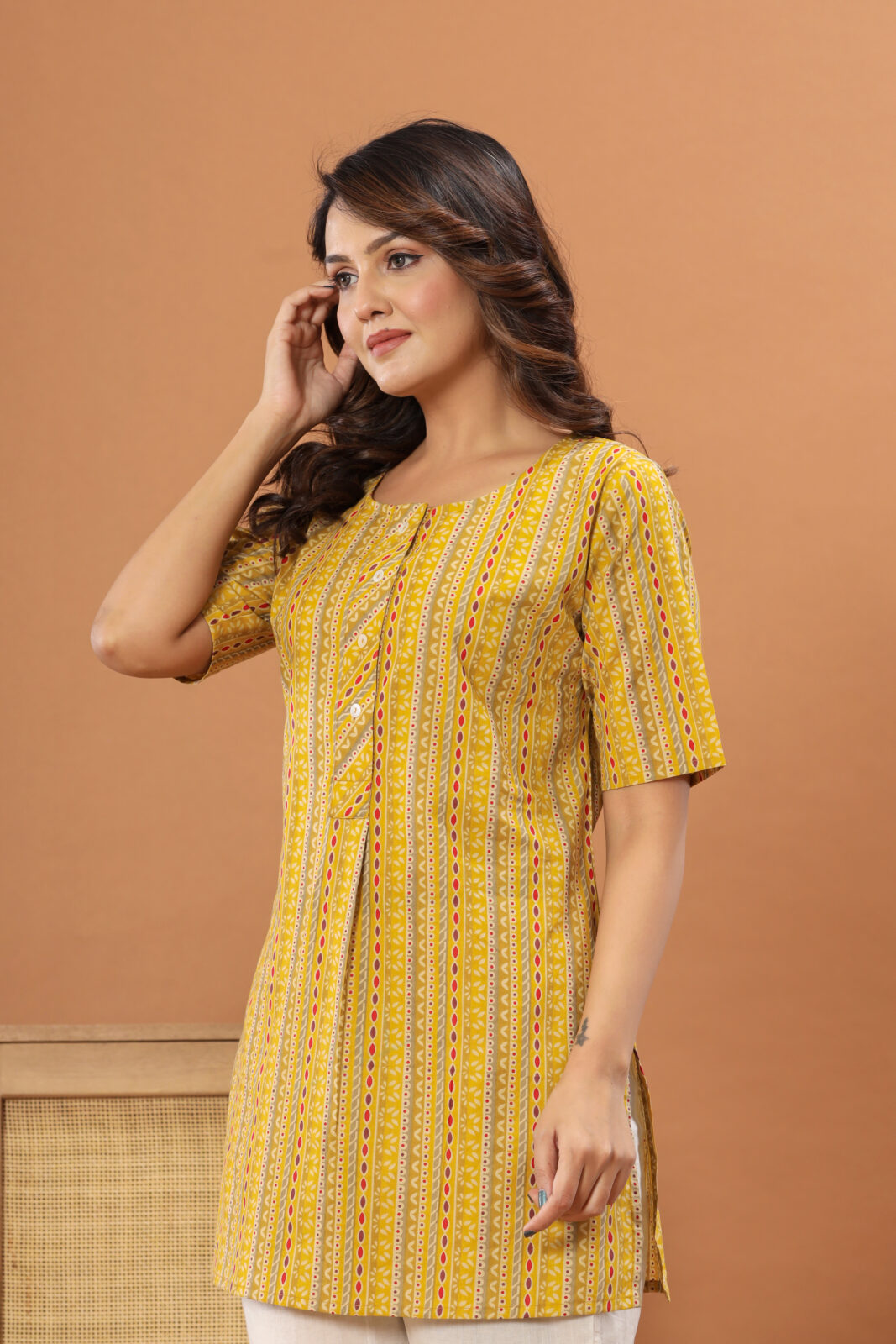 2036-yellow-dot-kurti-4.jpg