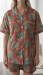 040-red-green-medallion-shirt-short-set-1