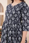 m4-07-black-white-geometric-print-maternity-midi-dress-1