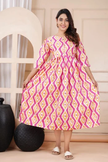 Sunrise Ikat Maternity Dress in Pink – maternity kurti by AtoZMart